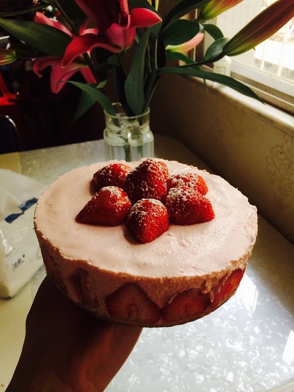 施小林的草莓慕斯蛋糕做法的学习成果照_豆果