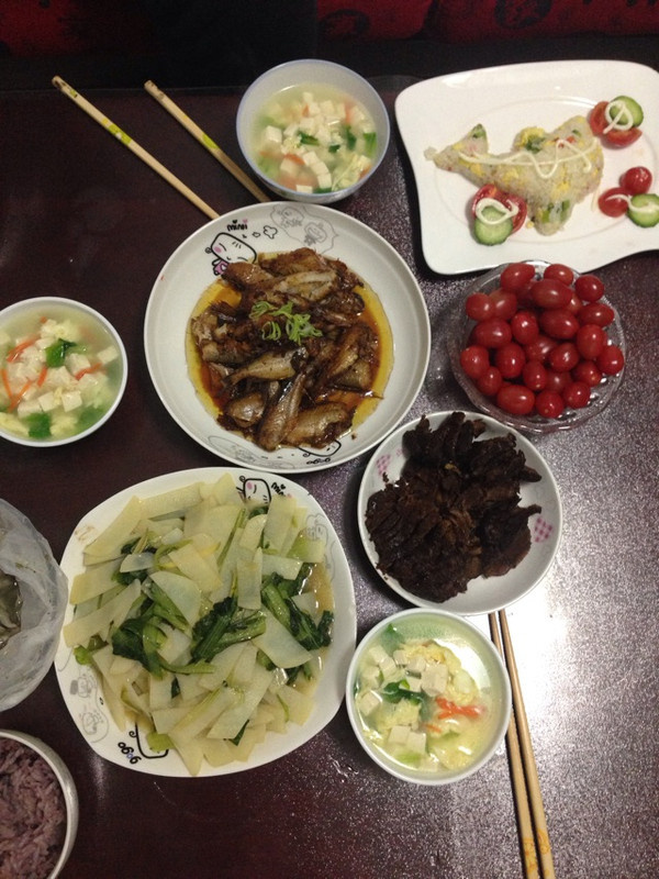 小三口的晚饭的做法