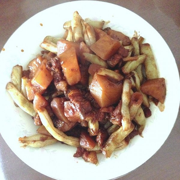 土豆芸豆炖肉