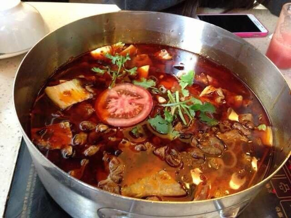 肥肠鸡火锅