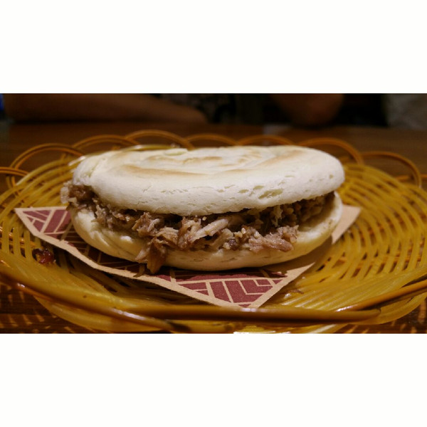 西安美食肉夹馍
