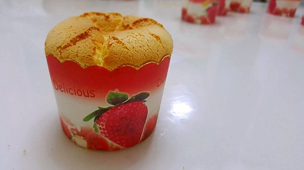 吴太太要学做好多好吃的的原味戚风纸杯蛋糕(烤箱做纸杯蛋糕)做法的学习成果照_豆果美食