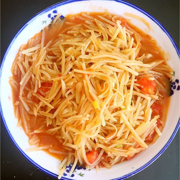 小鱼儿麻的减脂食谱-西红柿炒土豆丝做法的学