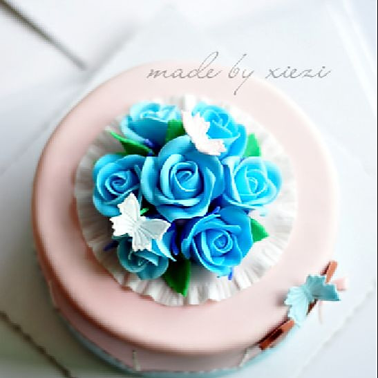 戈梦的蓝色妖姬~翻糖玫瑰蛋糕做法的学习成果
