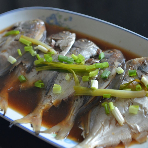 飞翔欣食的学习小鲳鱼。牛蛙的清蒸做法照成果的肝可以吃吗图片