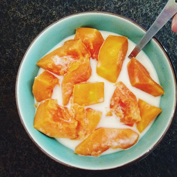 小恩ing的木瓜牛奶(超级好喝,无添加剂,味道不