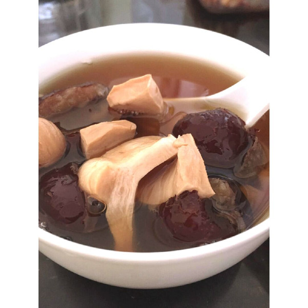 广东人酷爱鲍参翅肚虽然我是广西人.也是鲍鱼食谱燕窝的宝宝是个粉丝鱼胶什么月8v鲍鱼图片