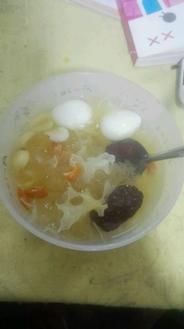 鹌鹑做法糖水蛋紫菜的桂圆醋味莲子汤图片