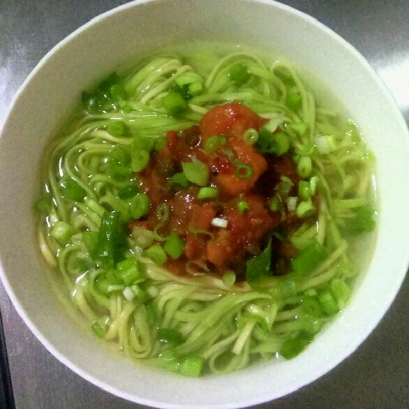 纯蔬菜汁彩色面条