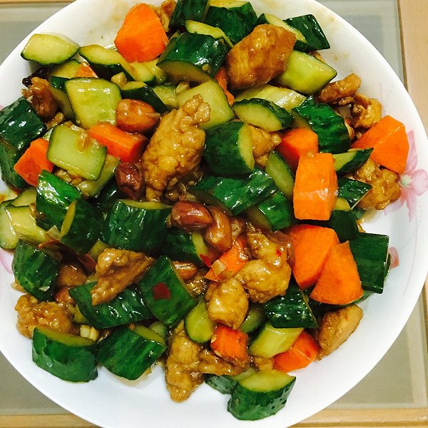 kitty54的家常宫保鸡丁做法的学习成果照