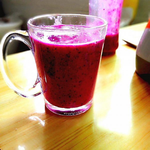 小世界58的黄瓜水果汁做法的学习成果照_豆果美食