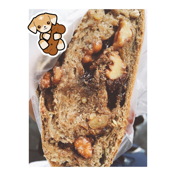 Remediosoon的味多美 面包里面都是核桃仁!做