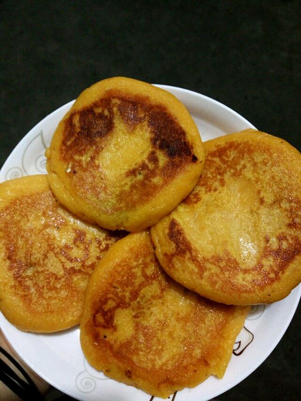 红薯豆沙糯米饼的做法