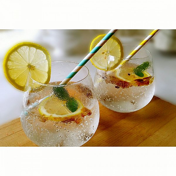 艾米厨房的简单解暑的咸柠七做法的学习成果照_豆果美食