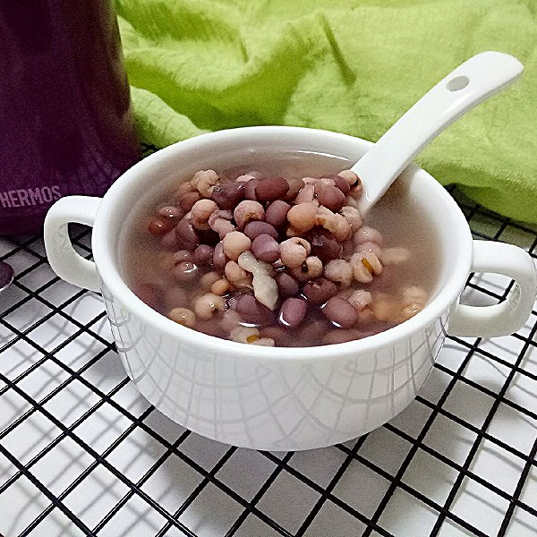 Ann小叶子的红豆薏仁汤#膳魔师·妈妈的一粥