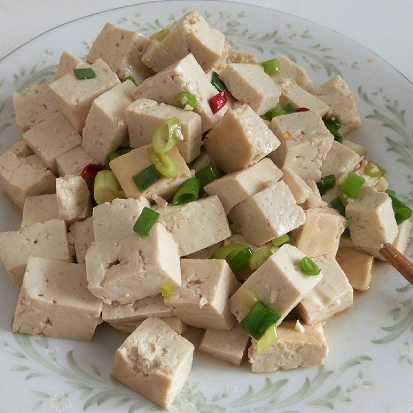 疙瘩周的一清二白小葱拌豆腐做法的学习成果照