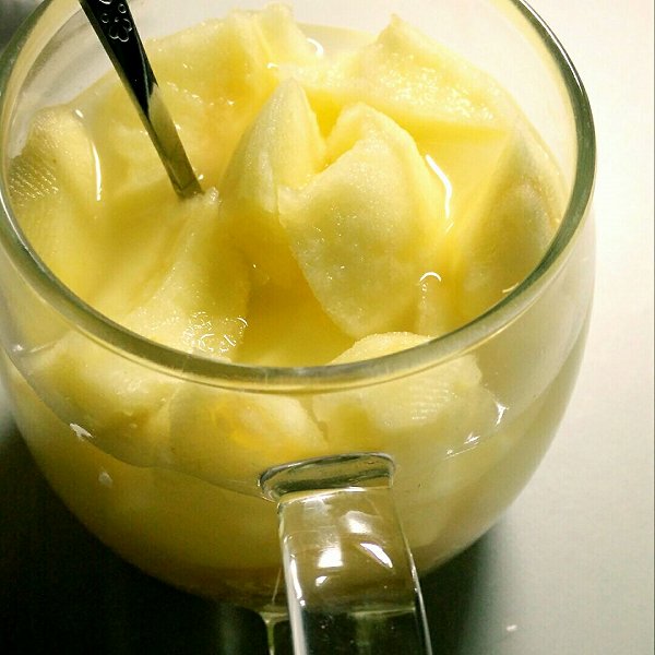 OKYUK的晚餐在宿舍吃的苹果麦片杯 ω 做法的