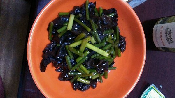 ldld123的蒜苔炒木耳做法的学习成果照