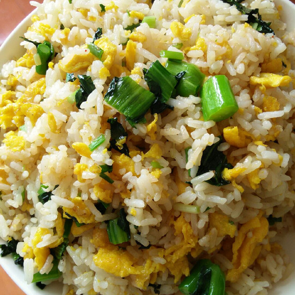 青菜蛋炒饭