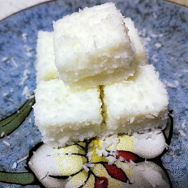 Sptyv的椰蓉牛奶小方 简单好做的甜品做法的学