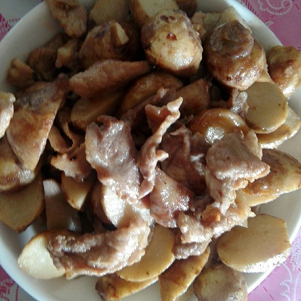 绿叶333的肉片焖芋头做法的学习成果照