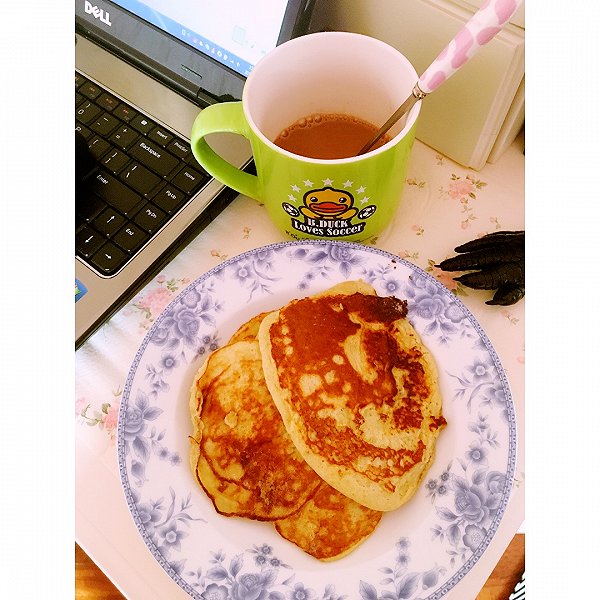 馋嘴百合的香蕉牛奶饼做法的学习成果照_豆果