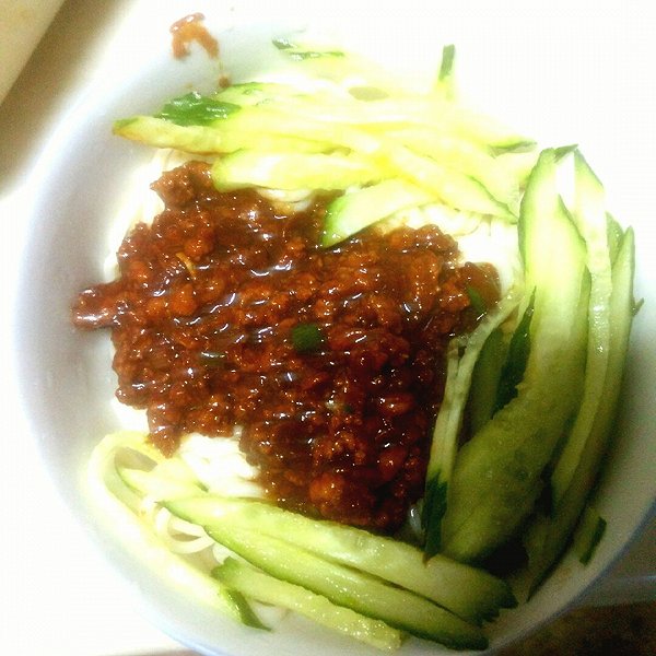 静yanjing的老北京炸酱面做法的学习成果照_豆