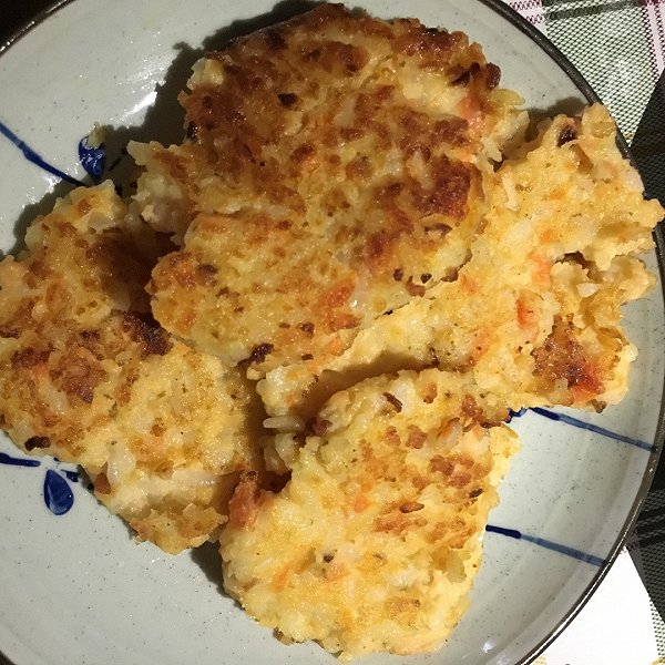 shaotutu的三文鱼米饼做法的学习成果照