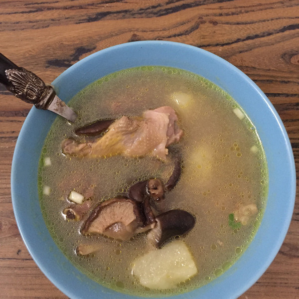 萝小厨的香菇土豆鸡汤做法的学习成果照